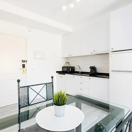 Oleholidays 323 Romana Playa Junto Al Mar Apartment Marbella