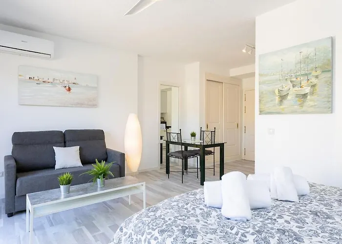 Oleholidays 323 Romana Playa Junto Al Mar Apartament Marbella