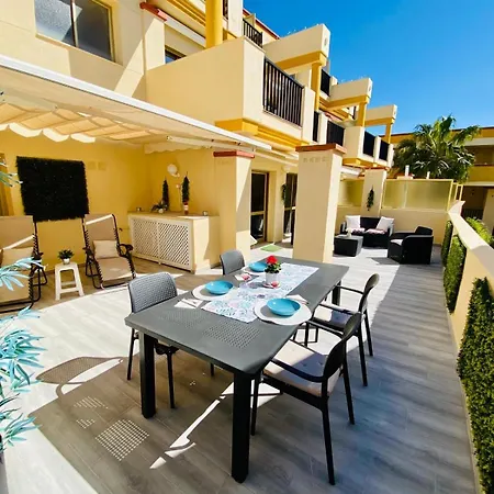 Oleholidays 323 Romana Playa Junto Al Mar شقة *
